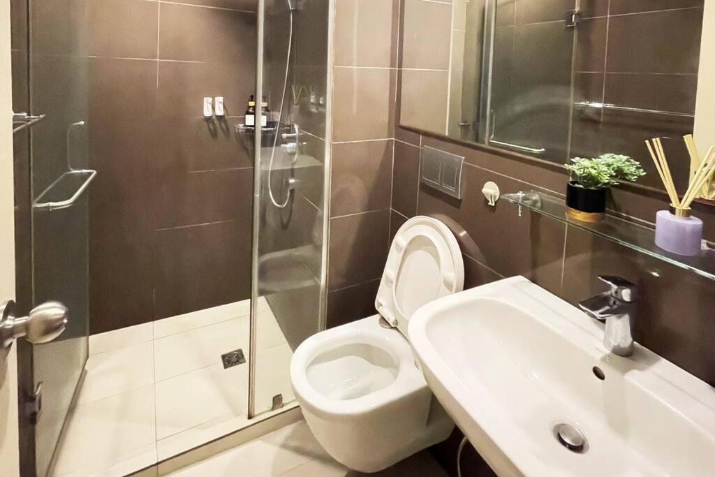 The Serene Escape Rockwell Makati City View 1Br Lejlighed Manila Eksteriør billede
