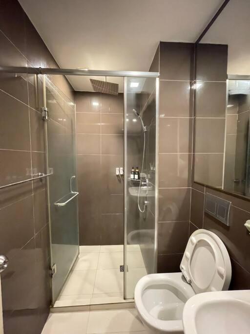The Serene Escape Rockwell Makati City View 1Br Lejlighed Manila Eksteriør billede